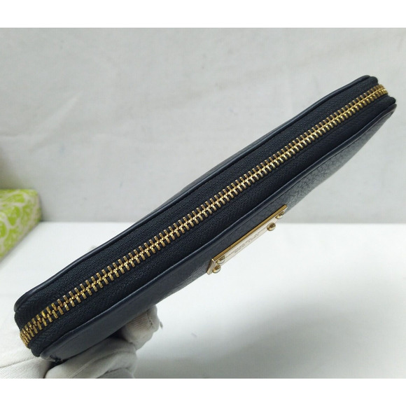 Michael Kors Black Leather Logo Zip Around Credit Card Long Wallet - Picture 4 of 16